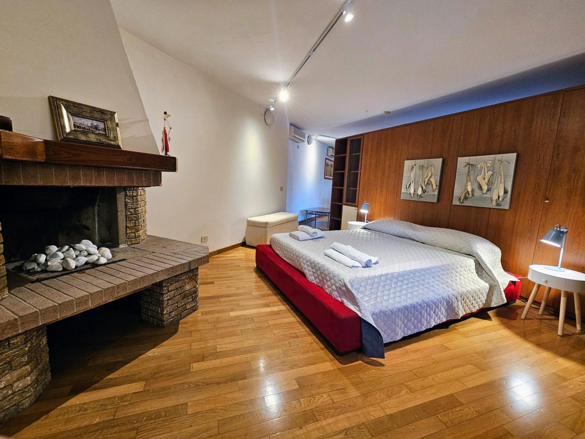 Ciaobari Apartment - Elegant 4 Bedrooms In The Heart Of Old Town Kültér fotó