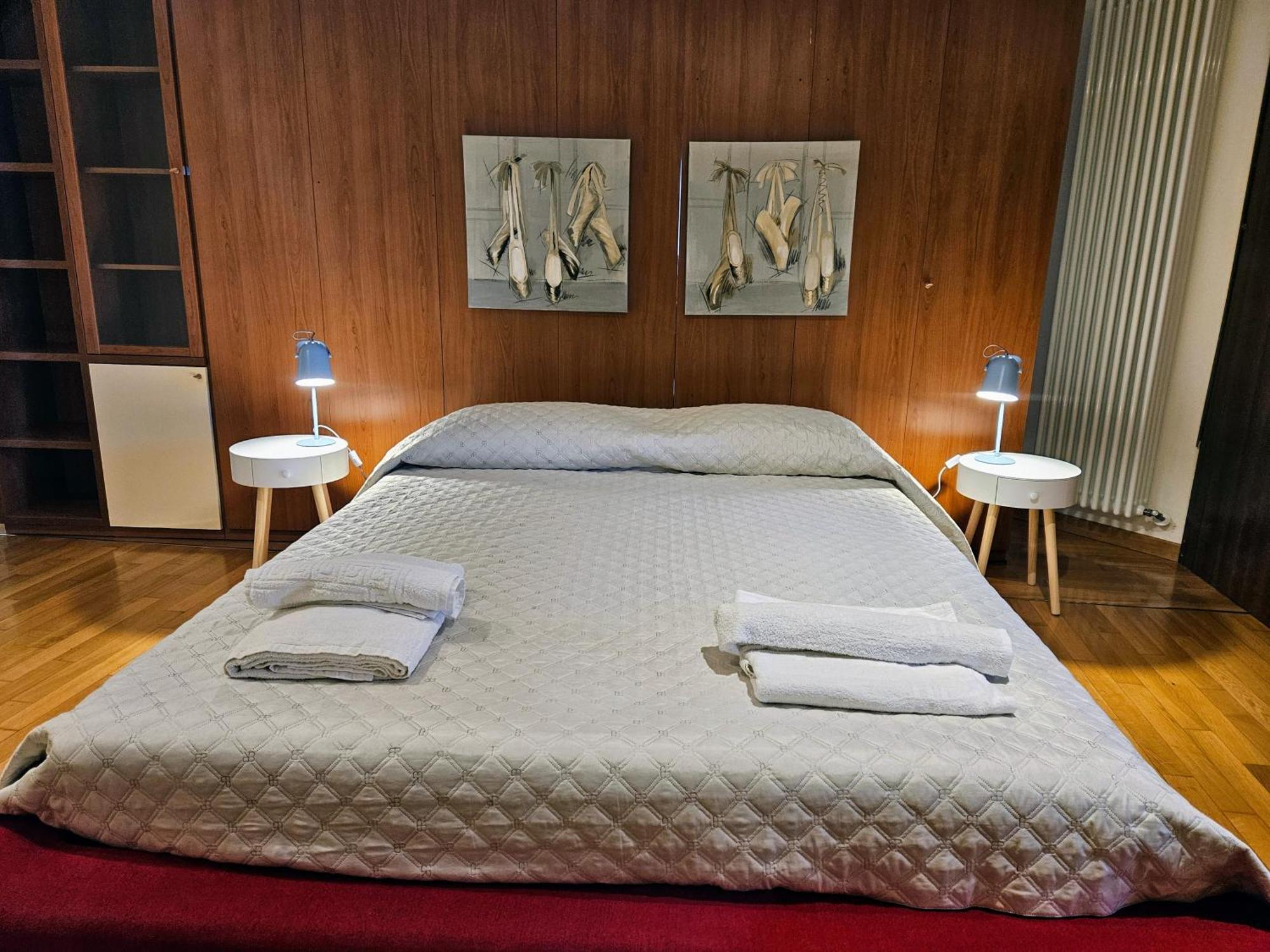 Ciaobari Apartment - Elegant 4 Bedrooms In The Heart Of Old Town Kültér fotó